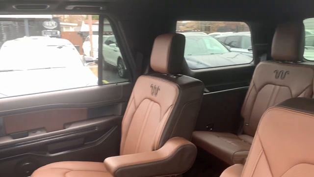 2022 FORD Expedition Detroit, Southfield, Dearborn, Grosse Pointe, St. Clair Shores L13691P смотреть онлайн