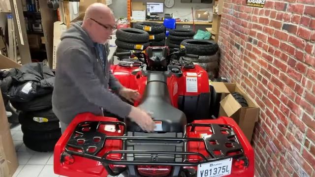 Honda Rubicon TRX 520 2020+ battery location смотреть онлайн