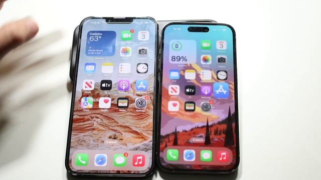 iPhone 14 Pro Vs iPhone 13 Pro Max! (Comparison) (Review) смотреть онлайн