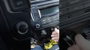 как принудительно закрыть двери на Фольтсваген