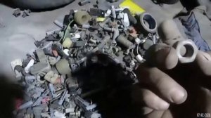 Как выкрутить сломанный болт с подрамника.