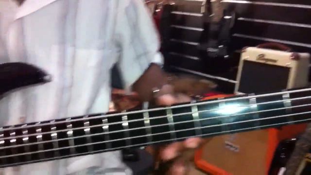 Gilvan Andre na Step Music Store смотреть онлайн