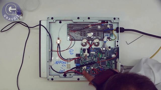 Разбираем мертвое сердце лазерного маркера - лазерный источник Superlaser QSFL-10 смотреть онлайн