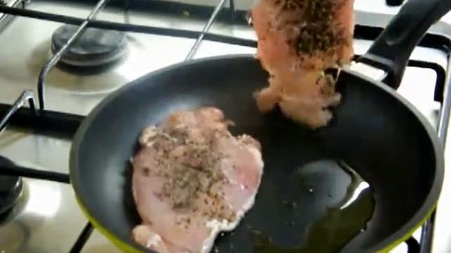 Куриная грудка с соусом.avi смотреть онлайн