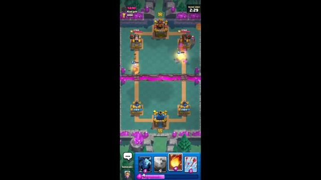 clash of roale (part 18) nasıl bir maç bu nasıl bir şans yorum yapıp abone olmayı unutmayın смотреть онлайн