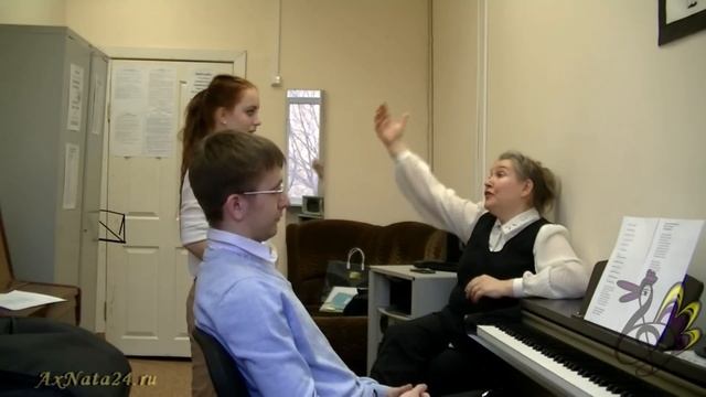 Урок вокала.Говорок в нижней тесситуре.Времена не выбирают ч.4-я (1) смотреть онлайн