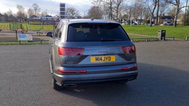 Audi Q7 S Line with 22 inch alloys and some cosmetic modifications смотреть онлайн
