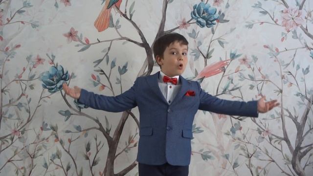 "Вовкино приключение" Галина Лебедева Читает Кузьмин Саша смотреть онлайн