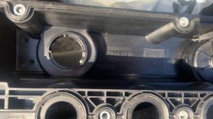 Клапанная крышка Опель оригинал