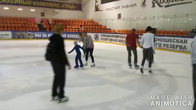 Юный фигурист Матвей Комлев смотреть онлайн