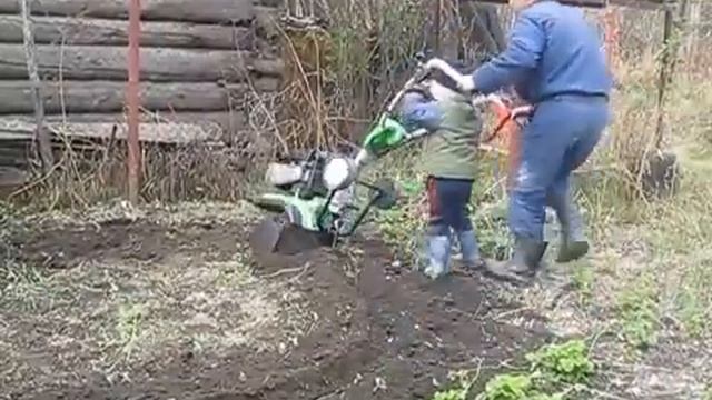 Культиватор бензиновый Viking HB 445 1 R смотреть онлайн