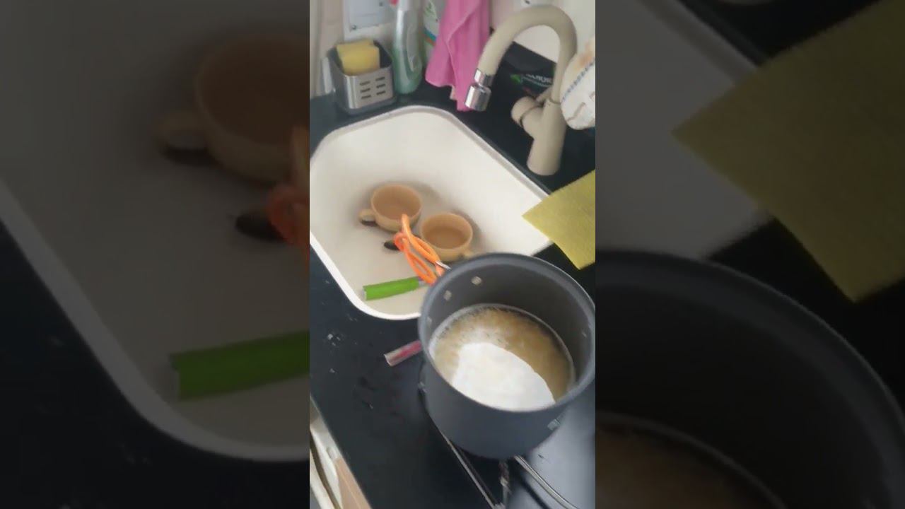 пока команда ловит, кок готовит смотреть онлайн