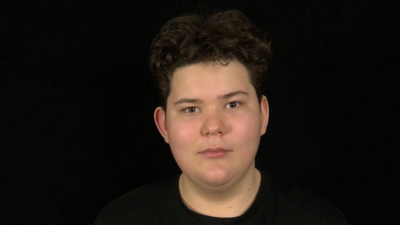 [Трубачев Виктор - видеовизитка 2022-02-22] смотреть онлайн