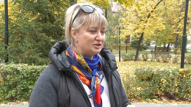 «Опять сидишь в телефоне!» - часто говорят школьникам. Но время в гаджетах можно проводить с пользо смотреть онлайн
