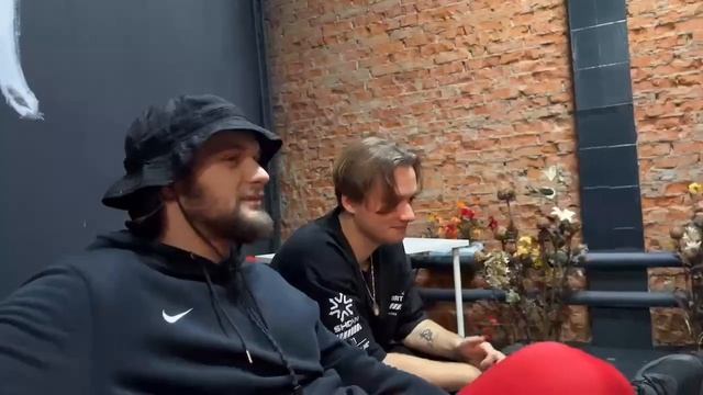 Склад и хазяйский сквад смотреть онлайн