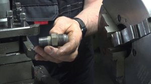 Коническая резьба плашкой? Не, не хочу.