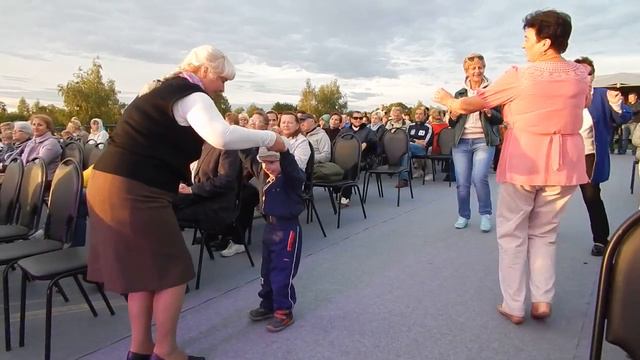 "не будьте ко мне равнодушны". День города в Царицыно смотреть онлайн