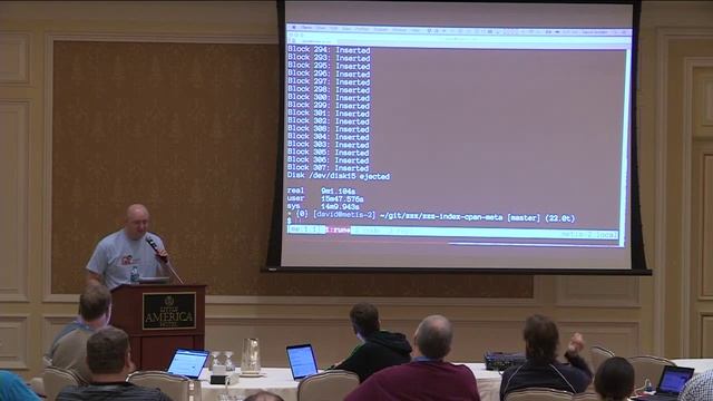 David Golden Juggling Chainsaws Perl and MongoDB смотреть онлайн
