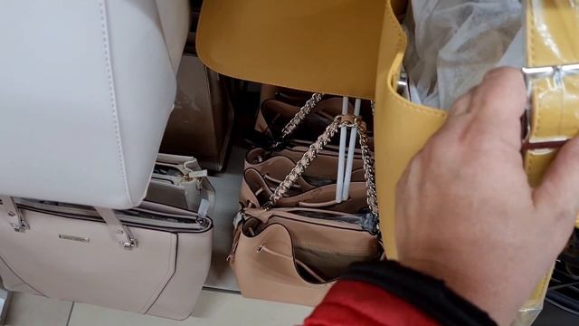 Магазин Кари. Обзор шикарных сумок рюкзаков.Распродажа.Все самое интересное смотреть онлайн