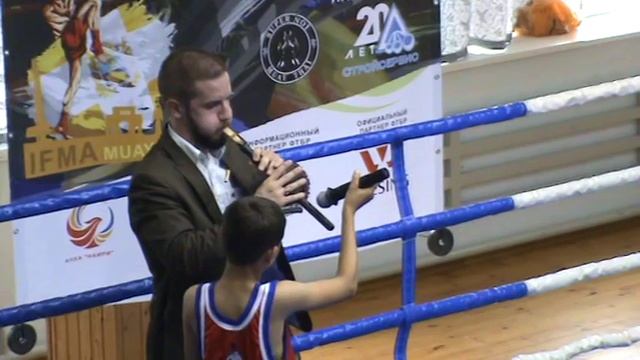 Церемония открытия. Исполнение на дудуке. Всероссийские соревнования по тайскому боксу СКФО-ЮФО смотреть онлайн