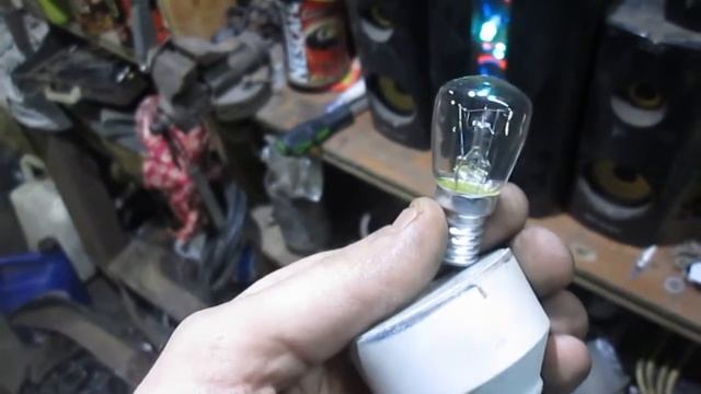 воруют лампочки в подъезде смотреть онлайн