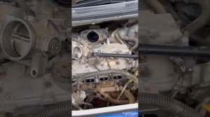 Замена прокладки впускного коллектора Nissan Альмера g15 / Ларгус k4m