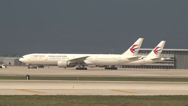 Flying SOUTHWEST AIRLINES To Chicago O'HARE...not So Smooth!