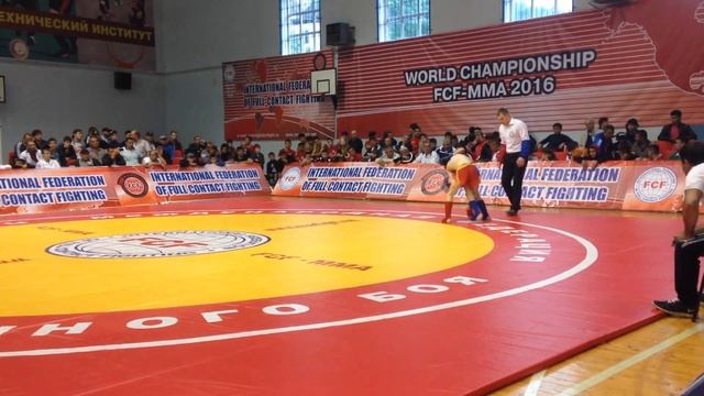 Исаев Муслим Чемпион Мира по полноконтактному рукопашному бою FCF MMA смотреть онлайн
