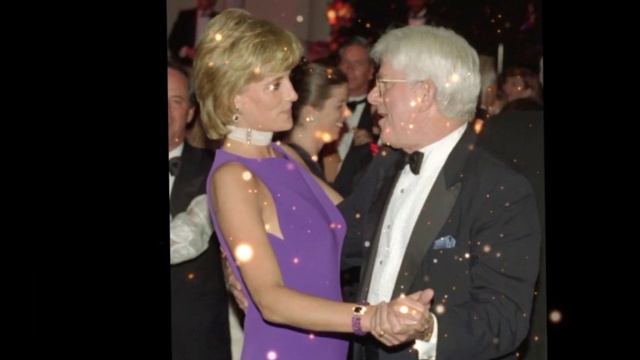 Princess Diana Dance with Dancers ?? #princessdiana #princewilliam #peopleprincess смотреть онлайн