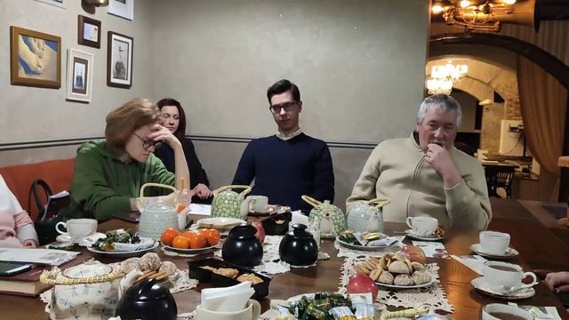 Тематическая встреча "В тени деревьев" смотреть онлайн