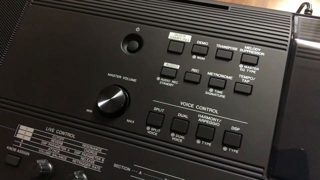 Yamaha PSR EW410 Unboxing смотреть онлайн