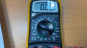 Как мультиметром проверить аккумулятор?