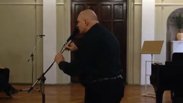 Виктор Евграфов поздравляет женщин СГАКИ с 8 марта / "Твоя душа — подземное сокровище" (06.03.15) смотреть онлайн