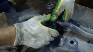 установка втулок стабилизатора (так дольше ходят)