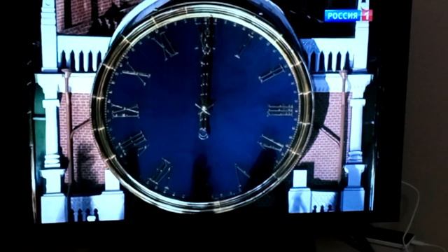 Año Nuevo con mi familia - Новый год в кругу семьи смотреть онлайн