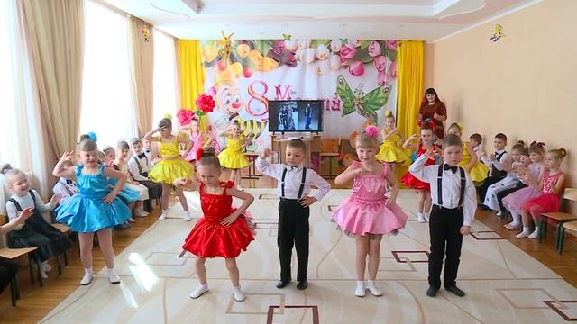 Утренник 8 марта 10 группа ДС 88 Харьков