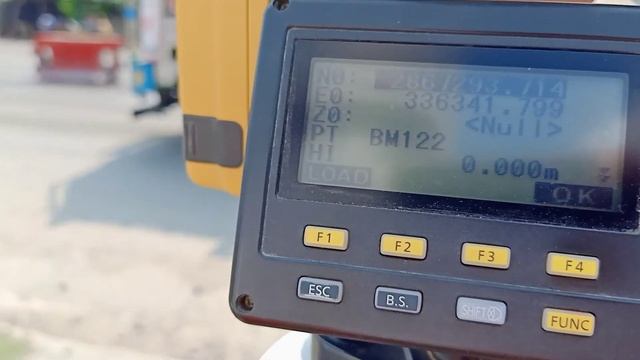 Back side in total station age point || back sidght in total station || back sight with topcon смотреть онлайн