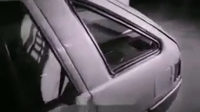 Автомобиль ИЖ-2126 смотреть онлайн