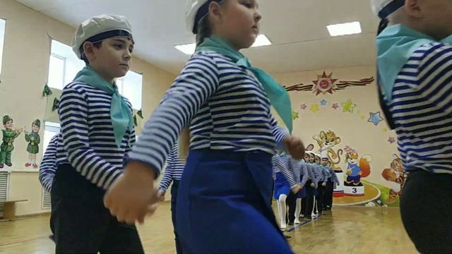 Смотр строя и песни 1 смотреть онлайн