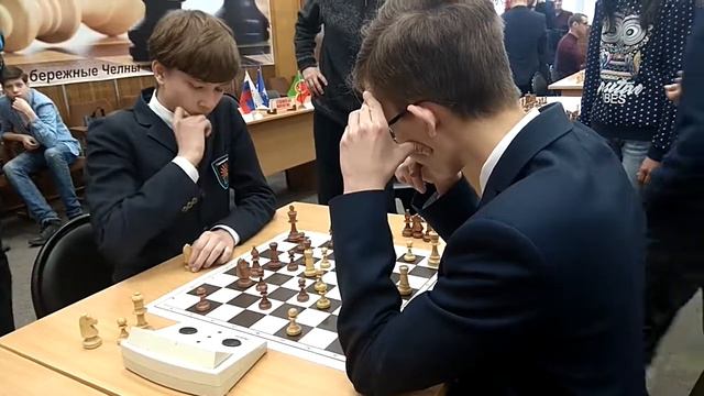 ГЕНИАЛЬНЫЙ ХОД КОНЕМ =МАСТЕР ЖЖОТ-2018 СМОТРИМ ВСЕ! смотреть онлайн