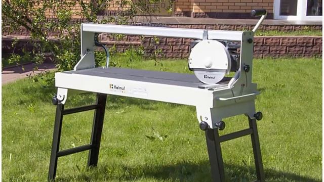 Удобная конструкция станка для плиточных работ мастеру электрический плиткорез HELMUT FS200H смотреть онлайн
