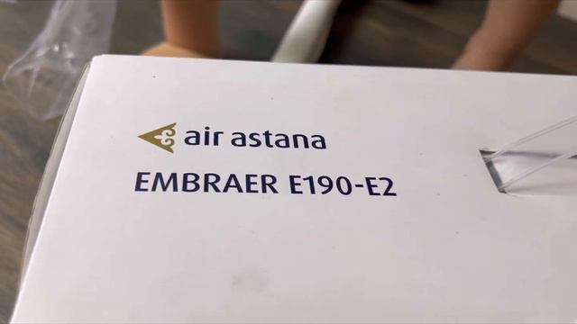 Embraer E190-E2 Aircraft Models Air Astana, распаковка  самолета Эмбраер Е190-2 от @yerkeair