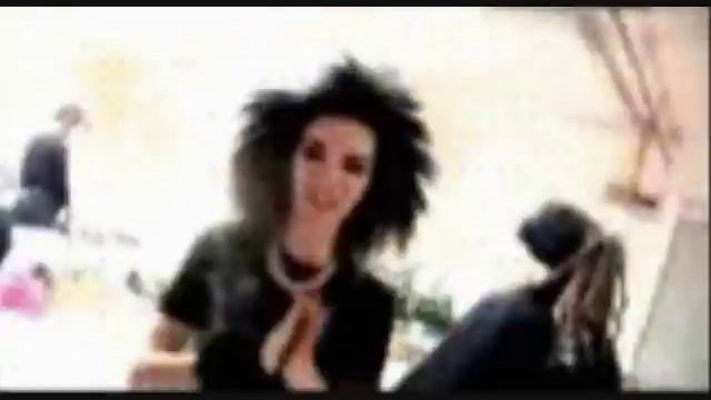 Bill Kaulitz And Tom Kaulitz Dancing Cumbia!!!