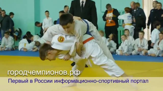 Спортивно - информационный портал "ГОРОД ЧЕМПИОНОВ" смотреть онлайн