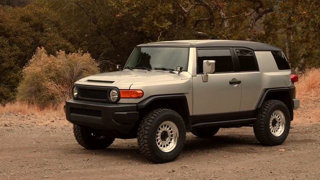 Black Rhino Aliso on Toyota FJ Cruiser смотреть онлайн