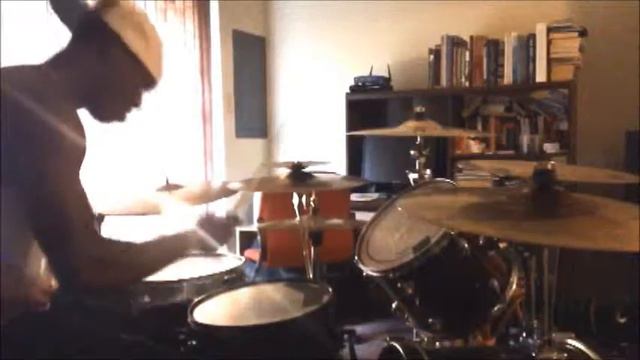 Steve Aoki feat. Kid Cudi & Travis Barker: Cudi the Kid (drum cover) смотреть онлайн