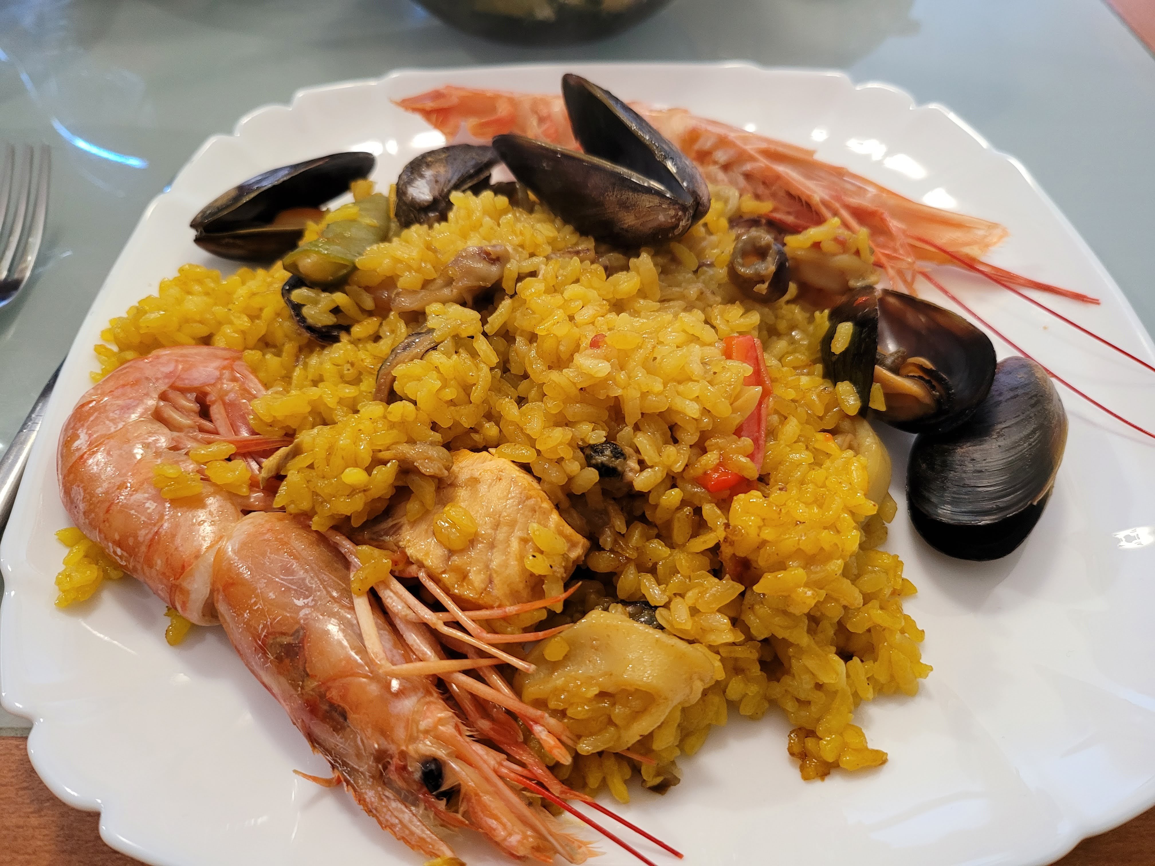 Паэлья с морепродуктами