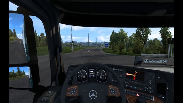 Качественные звуки для Mercedes Actros mp4 смотреть онлайн