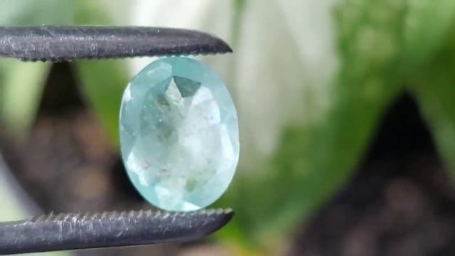 Изумруд 2.23Ct 11 x 8 mm смотреть онлайн
