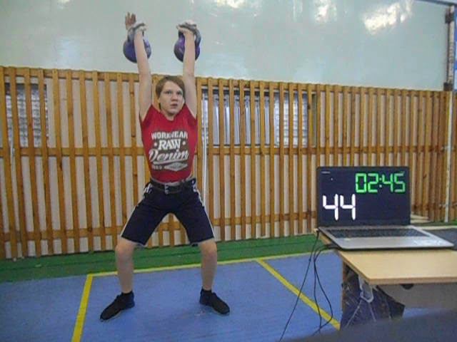 Гиревой спорт. Алексеев Максим 2008 года 2 этап Онлайн Кубка мира Толчок 2-х гирь 12 кг 5 минут смотреть онлайн